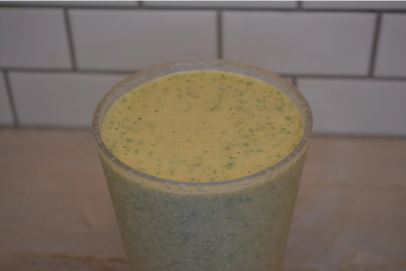 Power Greens & Pecan Butter Smoothie